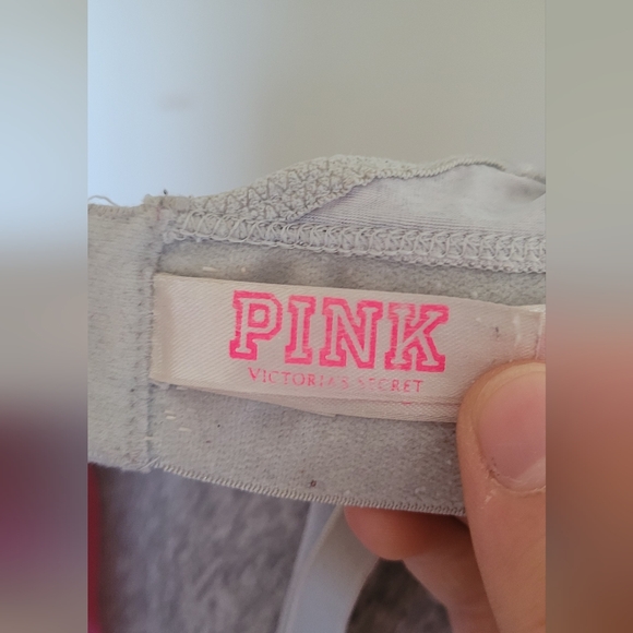 PINK Wireless Tshirt Bra 32C - Picture 4 of 5